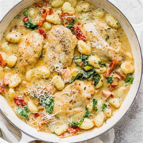 creamy tuscan chicken gnocchi